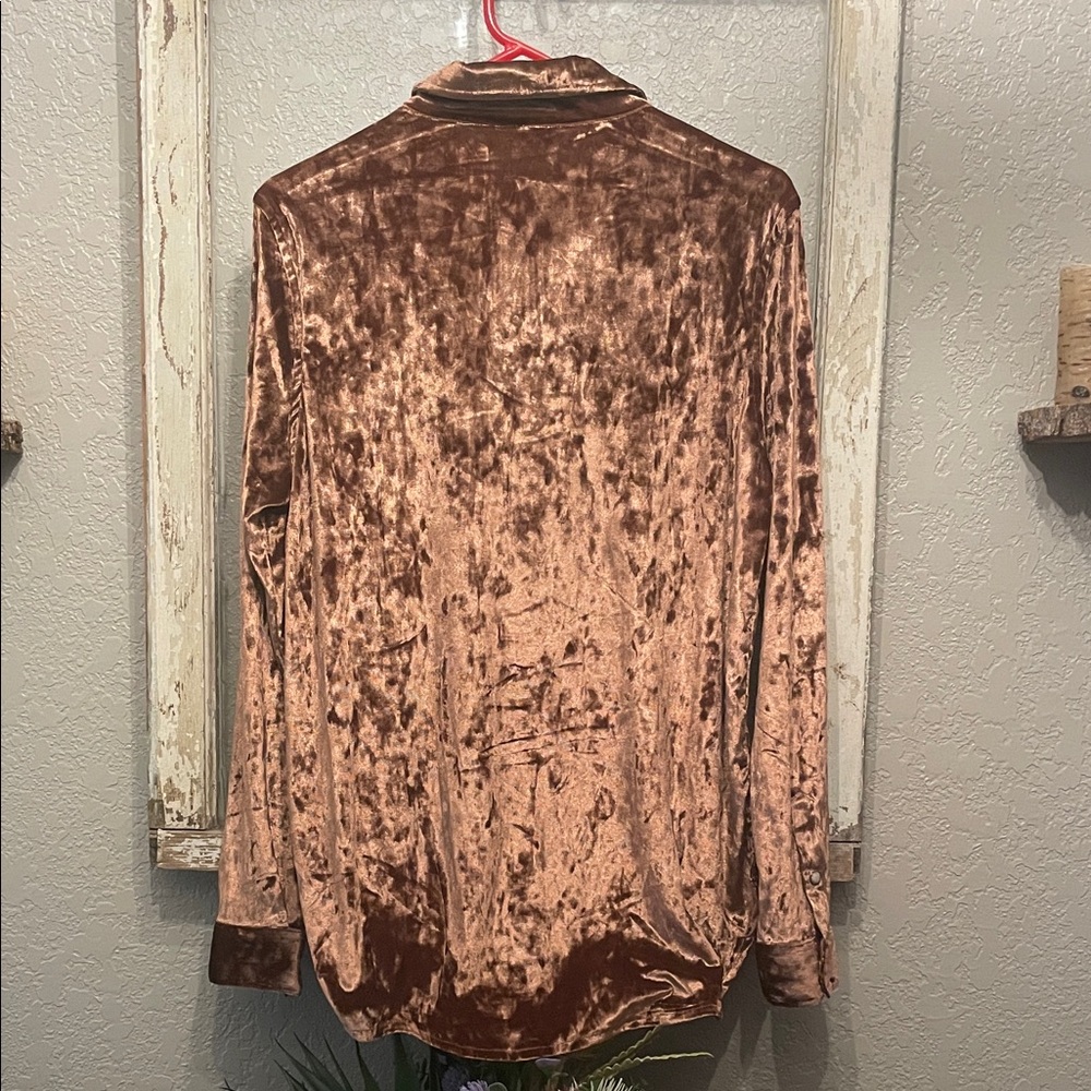 Rock n Roll Denim Copper Crushed Velvet Button-Up Shirt - Picture 7 of 9